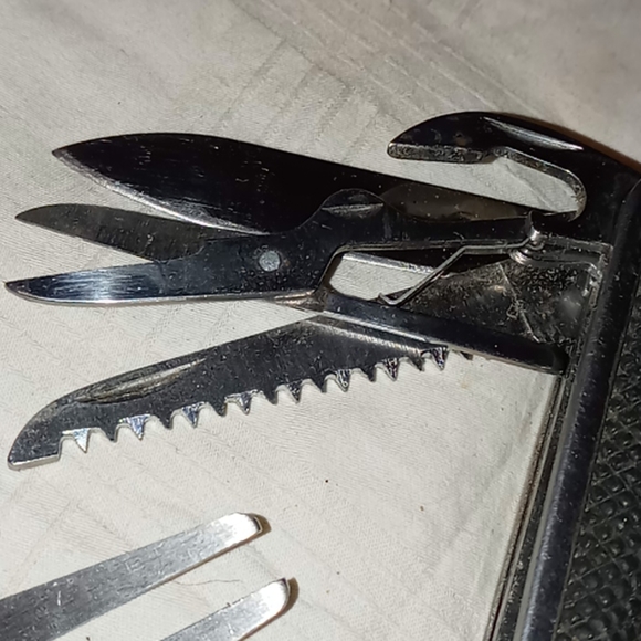 OUTDOOR POCKET TOOLS - Picture 2 of 4